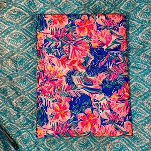 Pottery barn Lilly Pulitzer Slathouse Soirée pushpin board desk organization